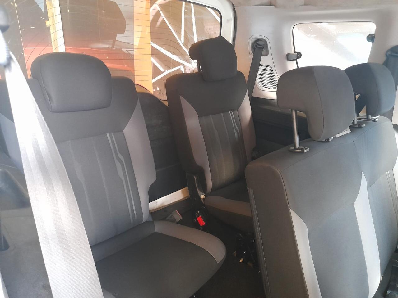 Fiat Doblo 1.6cc diesel 12 mesi garanzia-2017