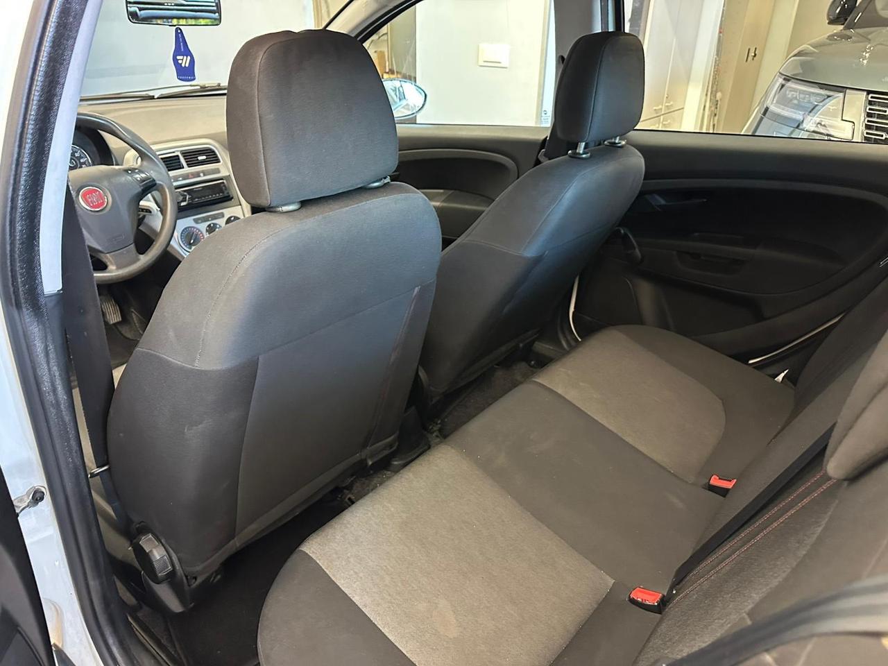 Fiat Punto 1.3 MJT II 75 CV 5 porte Street ok neopatentati