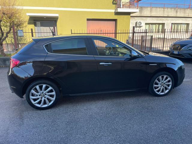 ALFA ROMEO Giulietta 2.0 JTDm-2 140 CV Exclusive