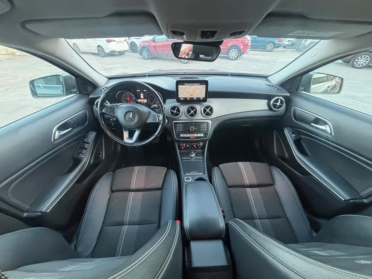 Mercedes-benz GLA 200 Sport
