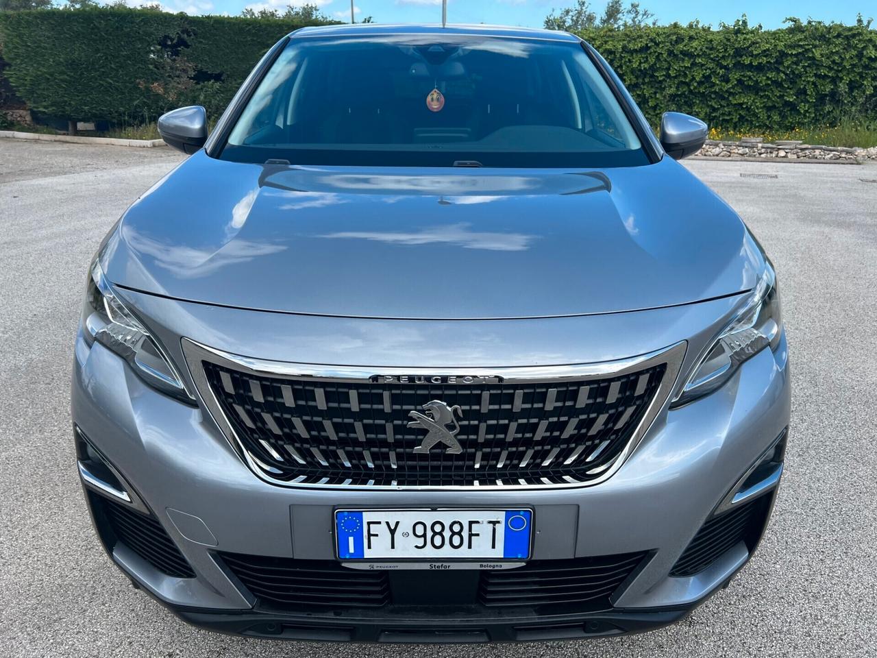 Peugeot 3008 BlueHDi 130 S&S EAT8 Business