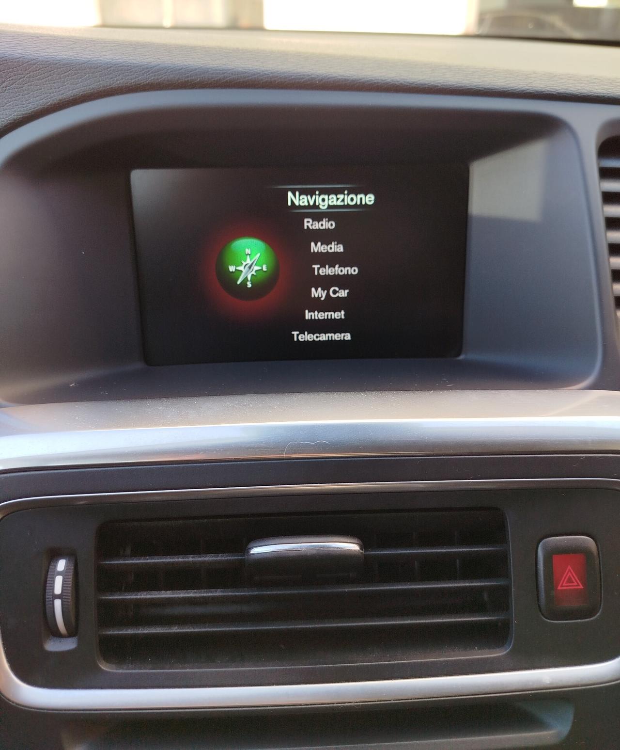 Volvo V60 D4 Geartronic Summum