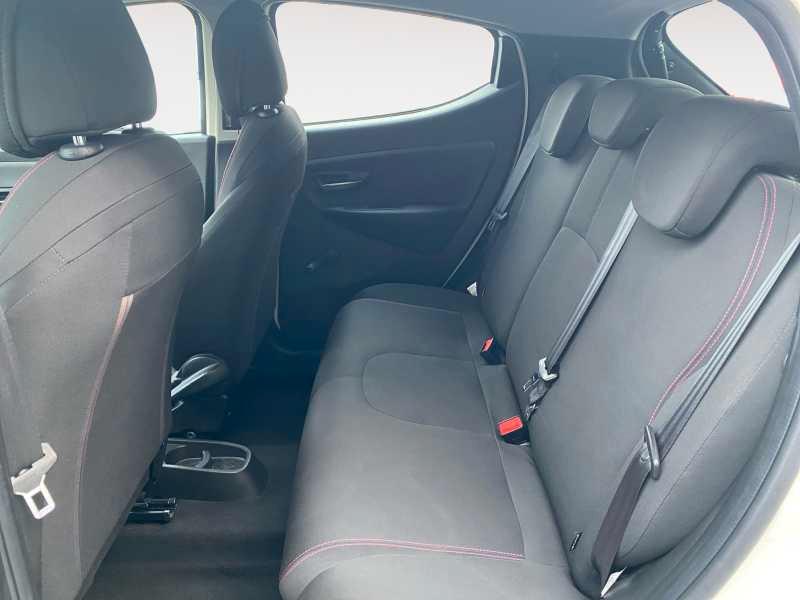 LANCIA Ypsilon 1.2 8v Gold 69cv