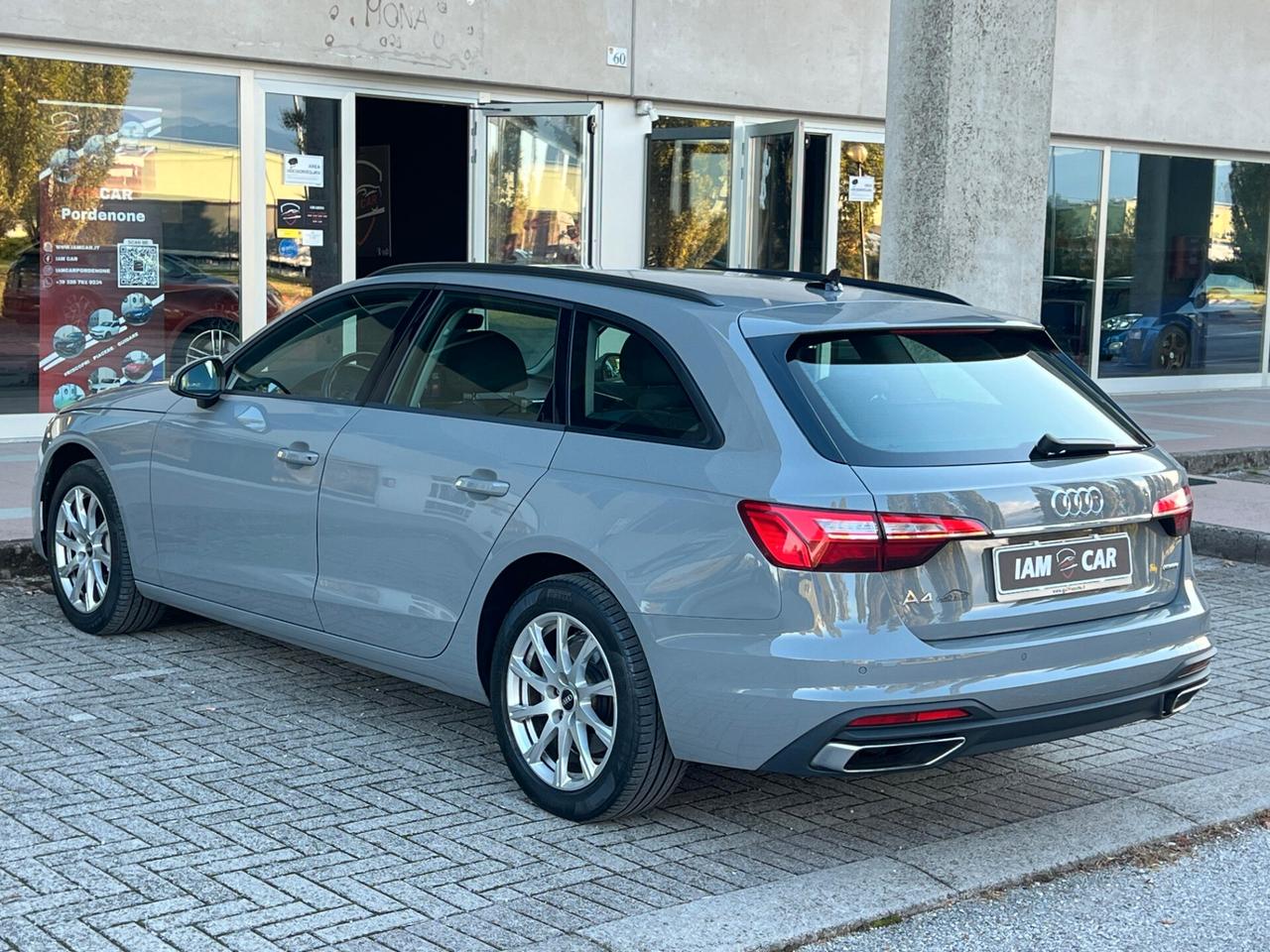 Audi A4 Avant 40 TDI quattro S tronic Business