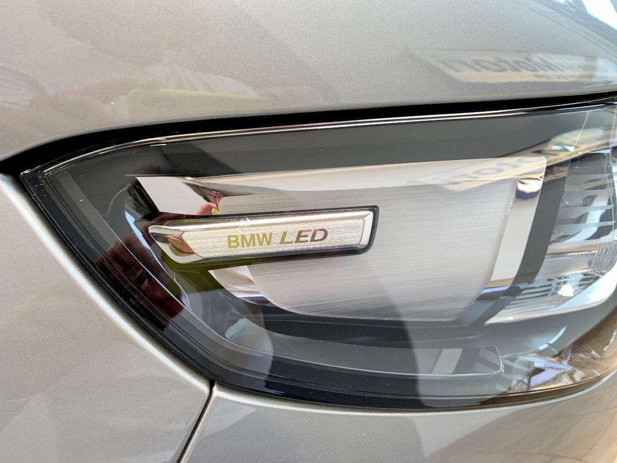 BMW - X1 - sDrive18i xLine