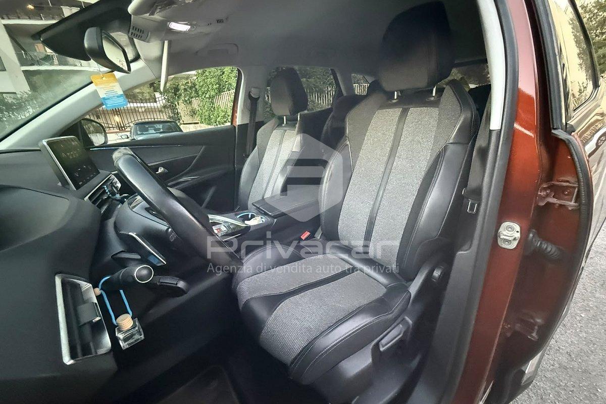 PEUGEOT 3008 BlueHDi 120 S&S EAT6 Allure