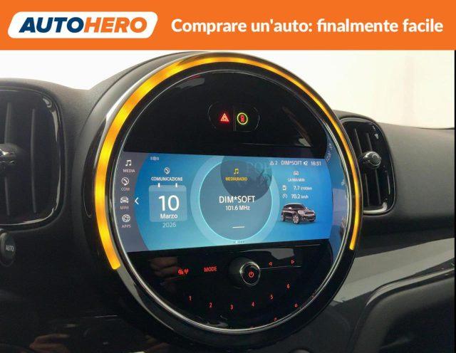 MINI Countryman 1.5 Cooper Essential Countryman Trim