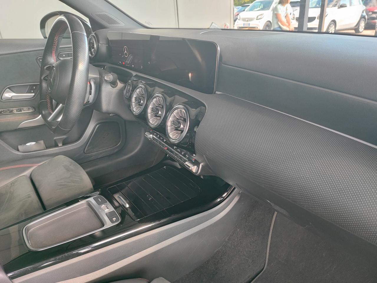 Mercedes-benz A 200 d Automatic AMG Line Premium Plus FULL+++
