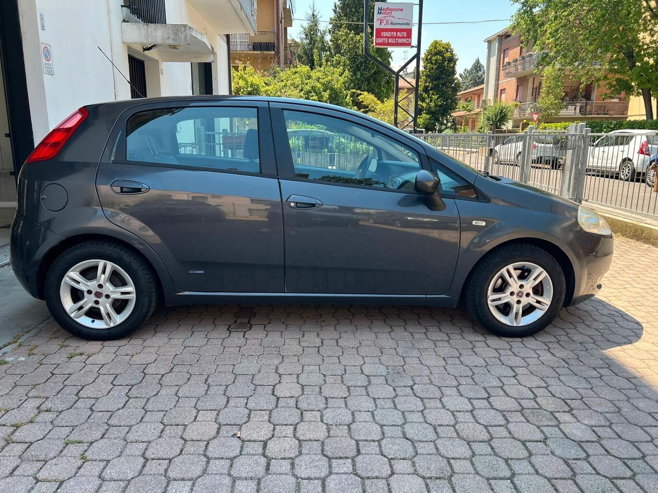 Fiat Grande Punto 1.3 90CV DIESEL 128.000KM