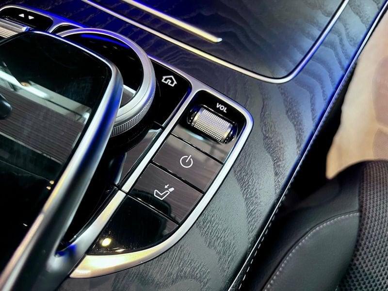 Mercedes-Benz Classe E E 220d S.W. 4Matic Auto Sport