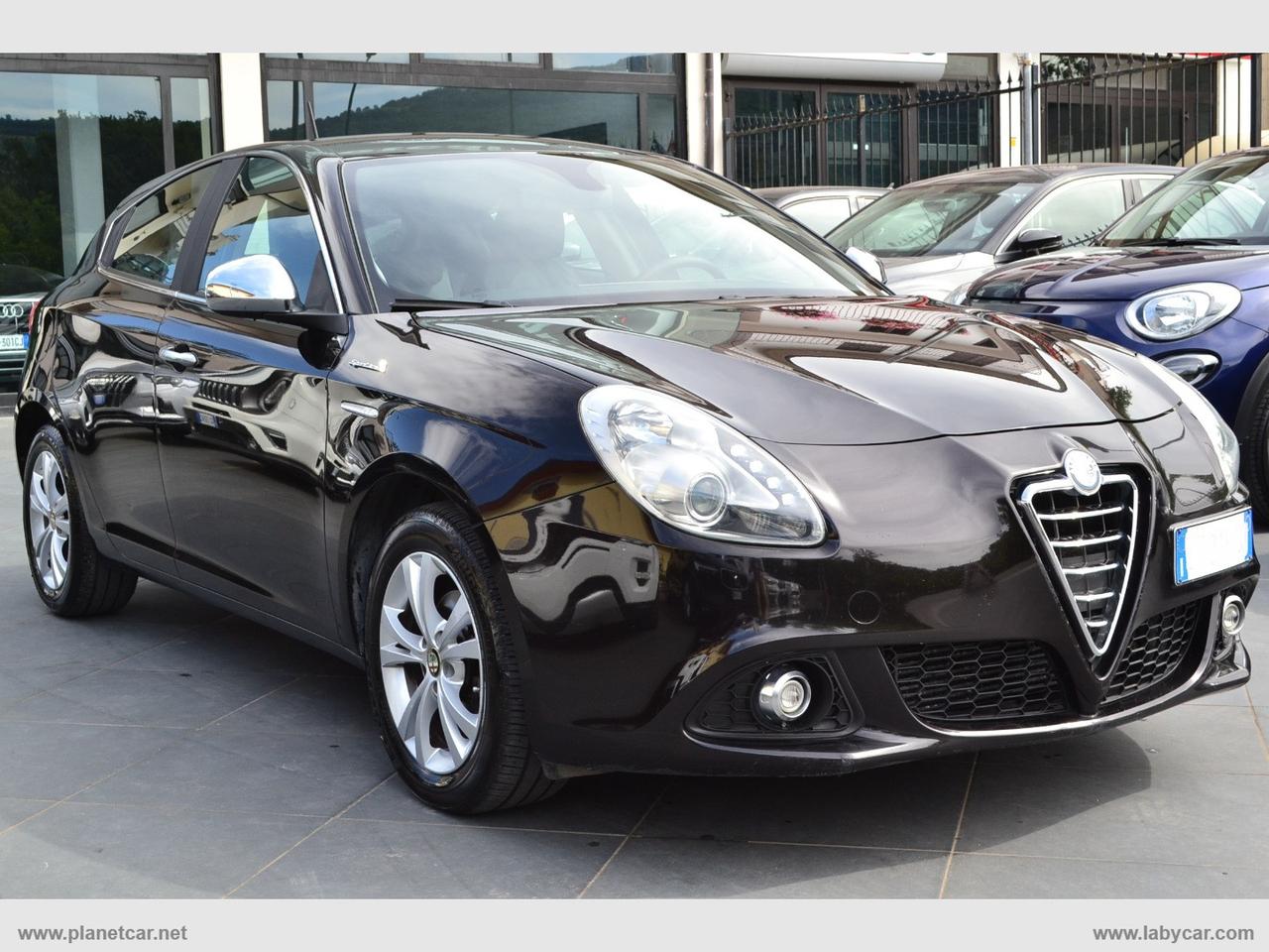 ALFA ROMEO Giulietta 1.6 JTDm-2 105 CV Distinctive