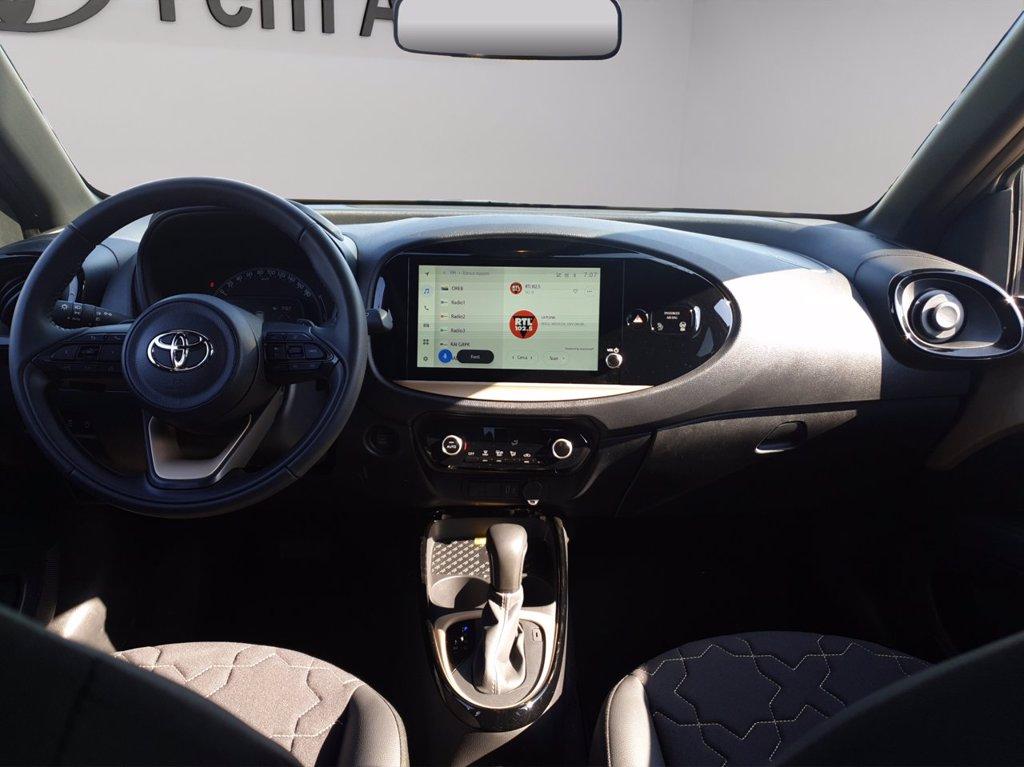TOYOTA Aygo x 1.0 lounge 72cv s-cvt del 2024