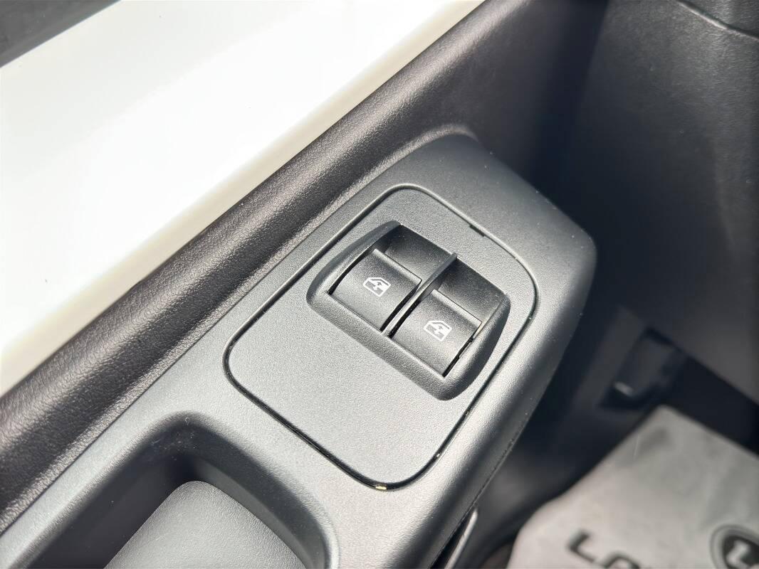 Fiat Fiorino III Fiorino Cargo 1.3 mjt 80cv con CarPlay