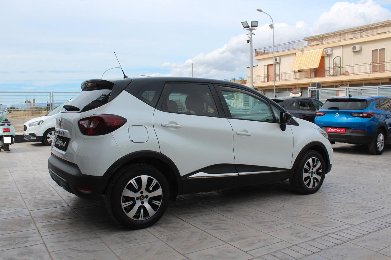 Renault Captur dCi 8V 90 CV EDC Sport Edition