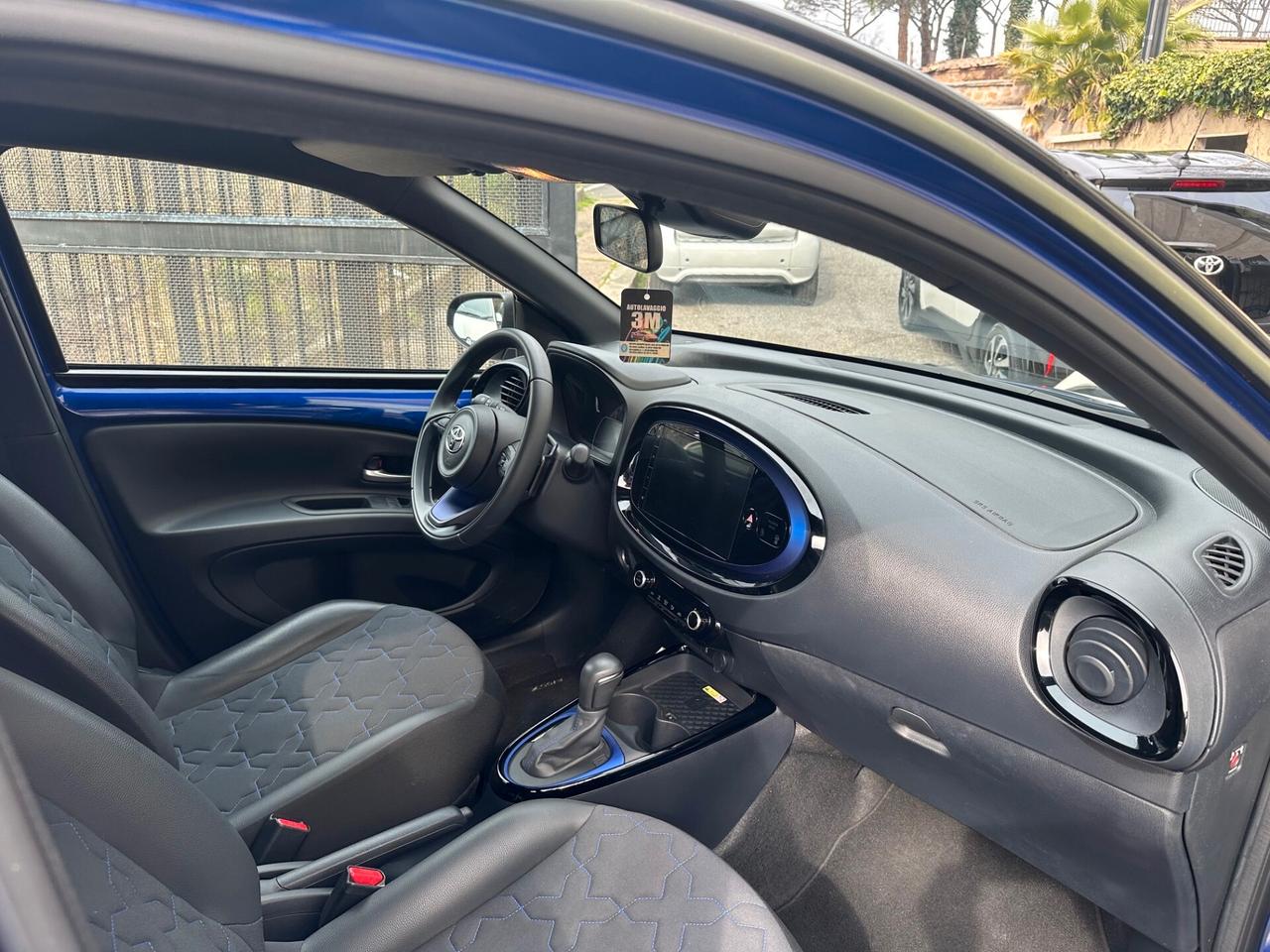 Toyota Aygo X 1.0 Lounge CAMBIO AUT. 05/22 KM.29572