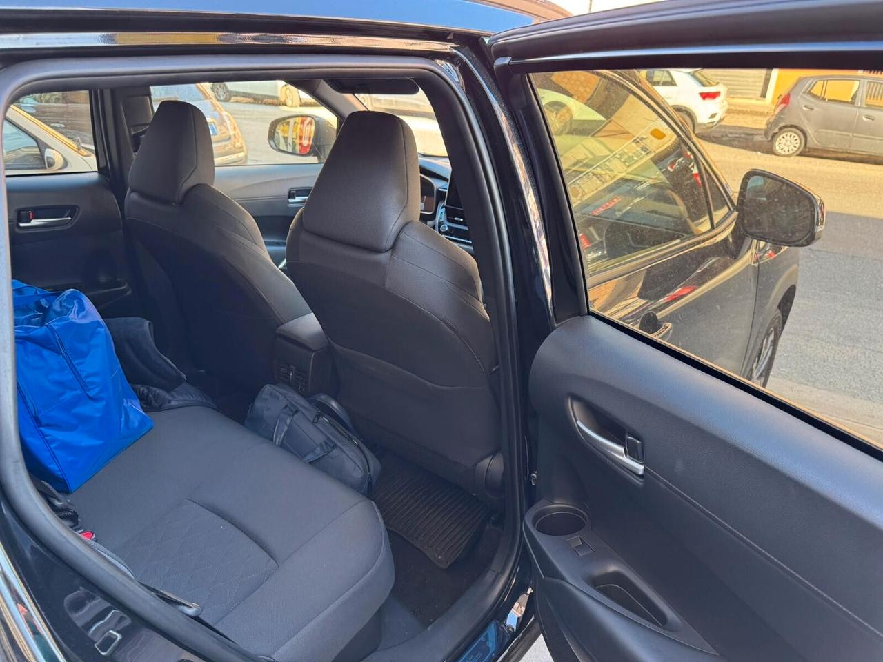 Toyota Corolla Cross 1.8 Hybrid 140 CV E-CVT Trend