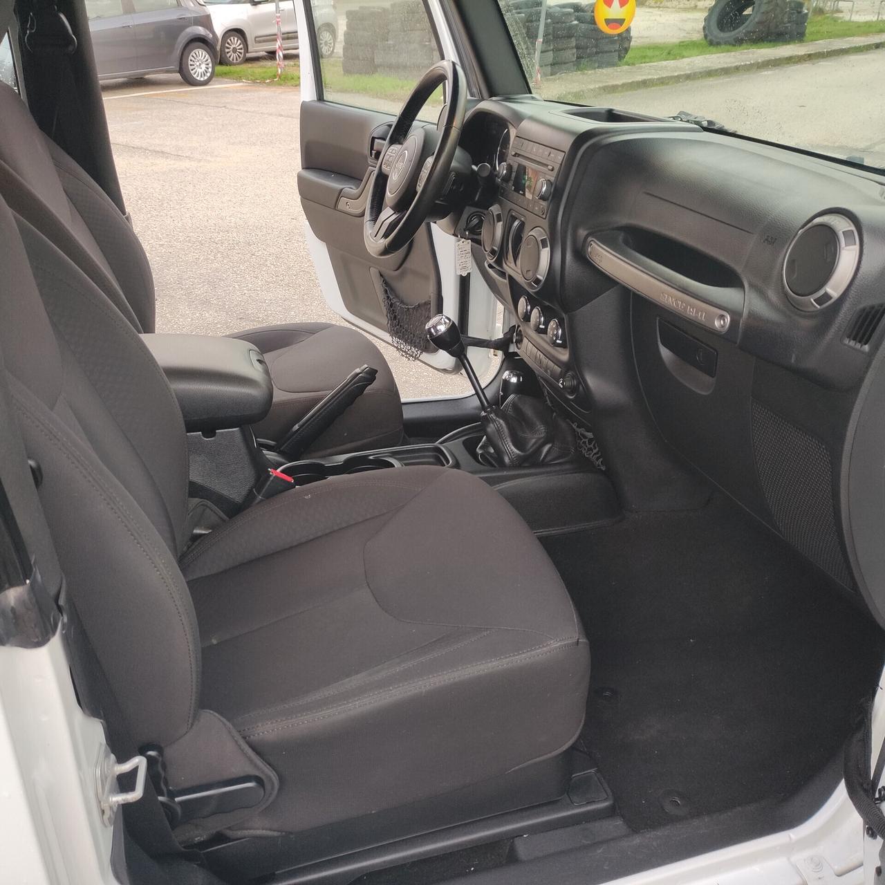 Jeep Wrangler 2.8 CRD DPF Sahara