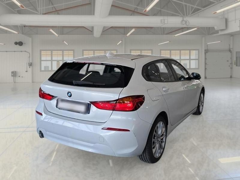 BMW 116 BUSINESS ADVANTAGE AUTO 5 PORTE BERLINA