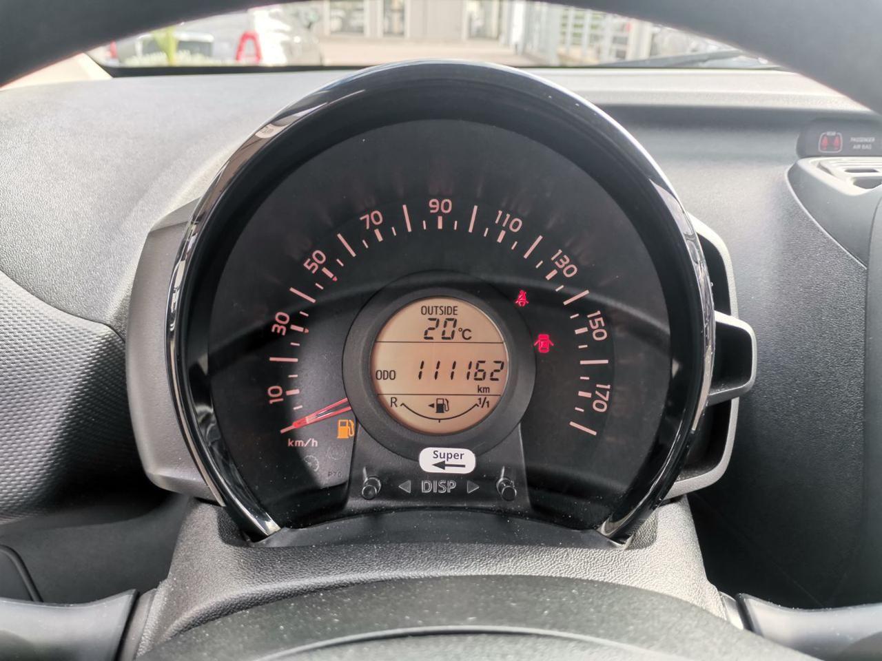 Toyota Aygo Connect 1.0 VVT-i 72CV 5 porte x-business