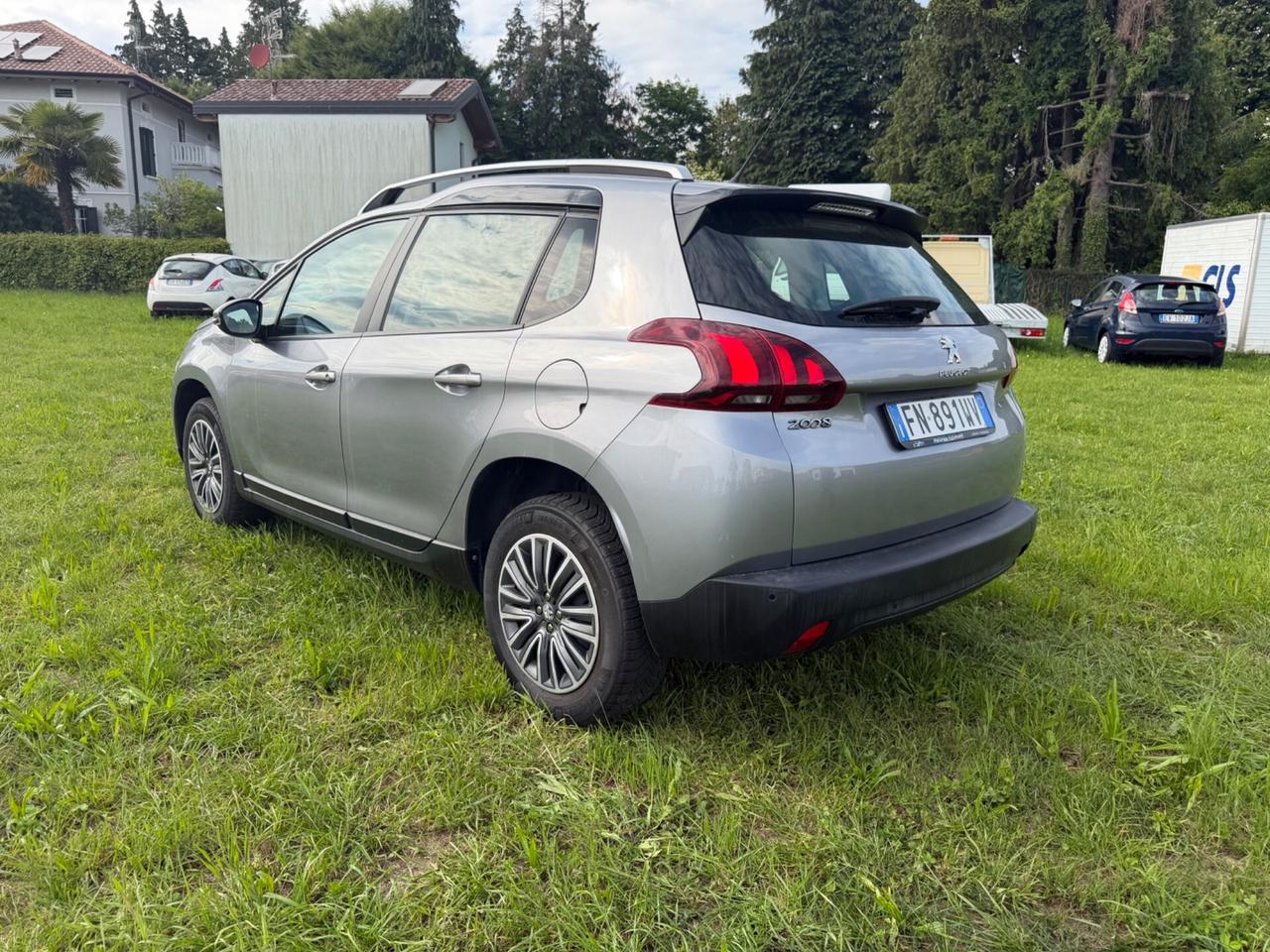 Peugeot 2008 PureTech 82 Allure