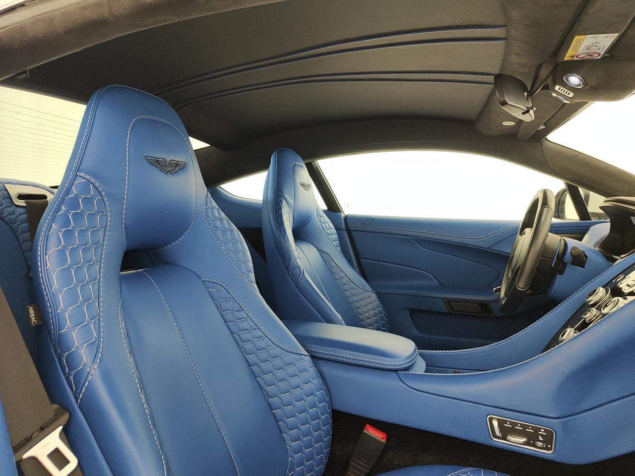 ASTON MARTIN Vanquish Coupe 6.0 V12 S touchtronic