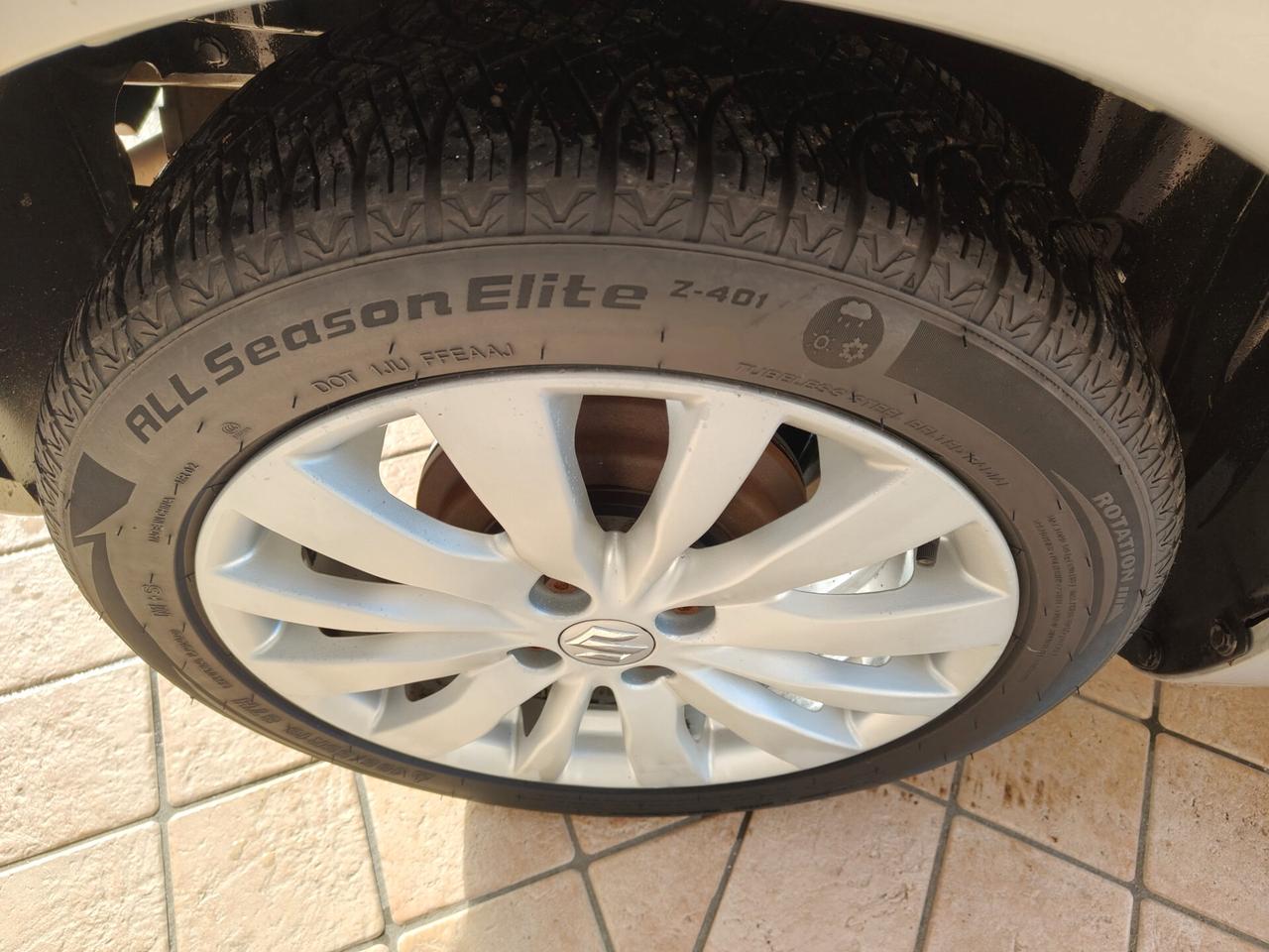 Suzuki Swift 1.3 DDiS 5 porte B-Top