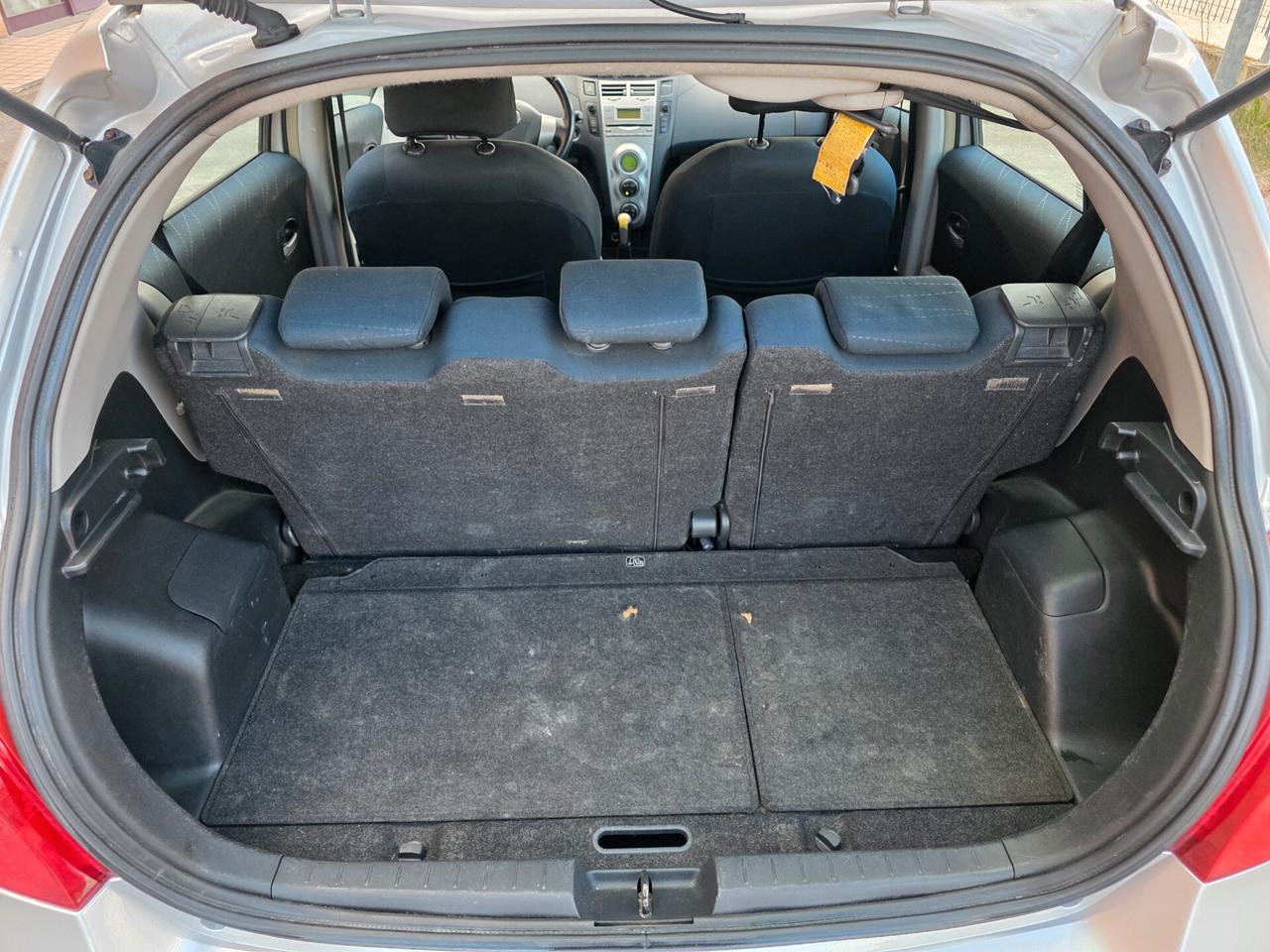 Toyota Yaris 1.4 D-4D 5 porte Sol