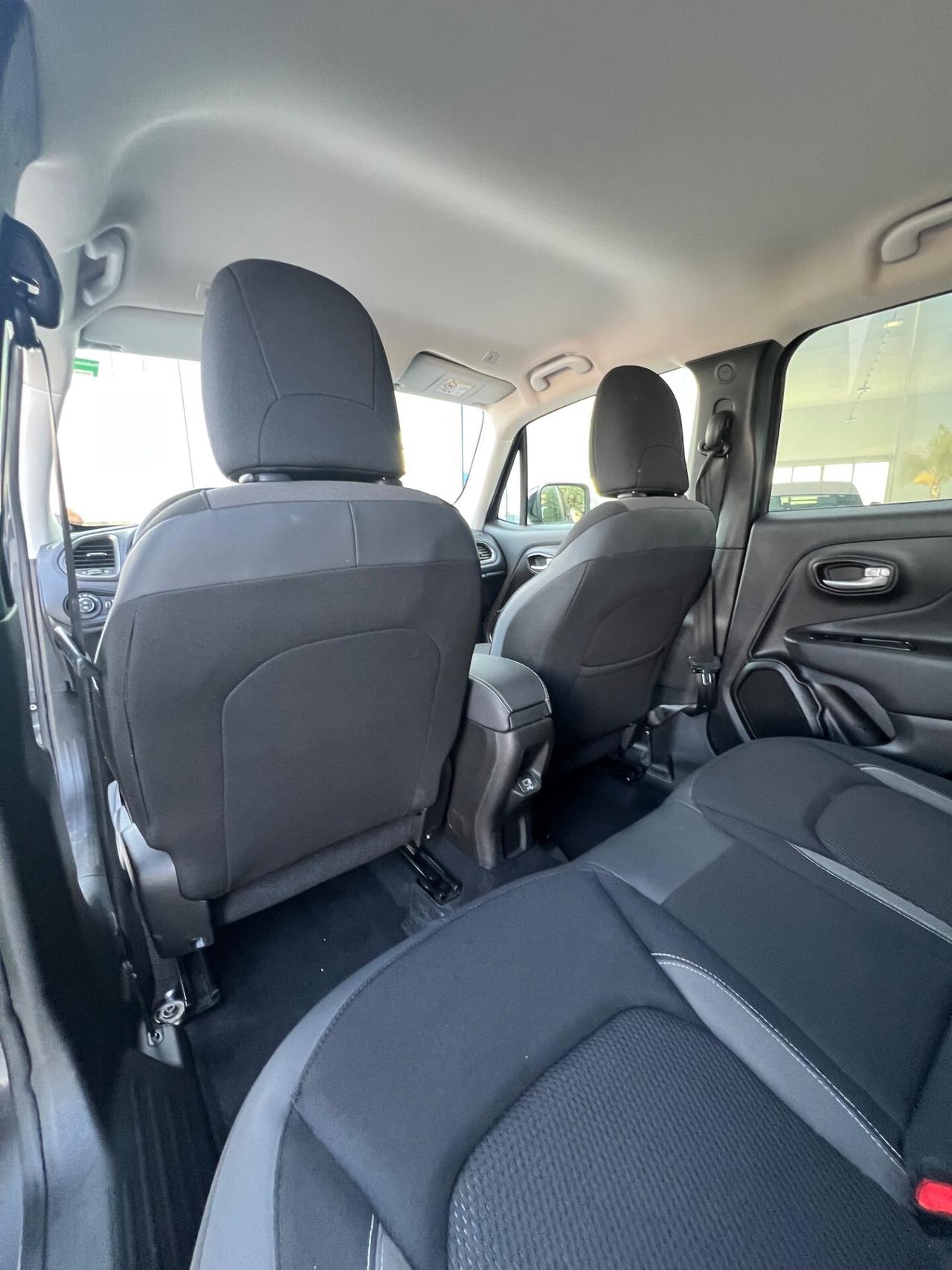 Jeep Renegade 1.6 Mjt 130 CV Limited - possibilità noleggio no scoring