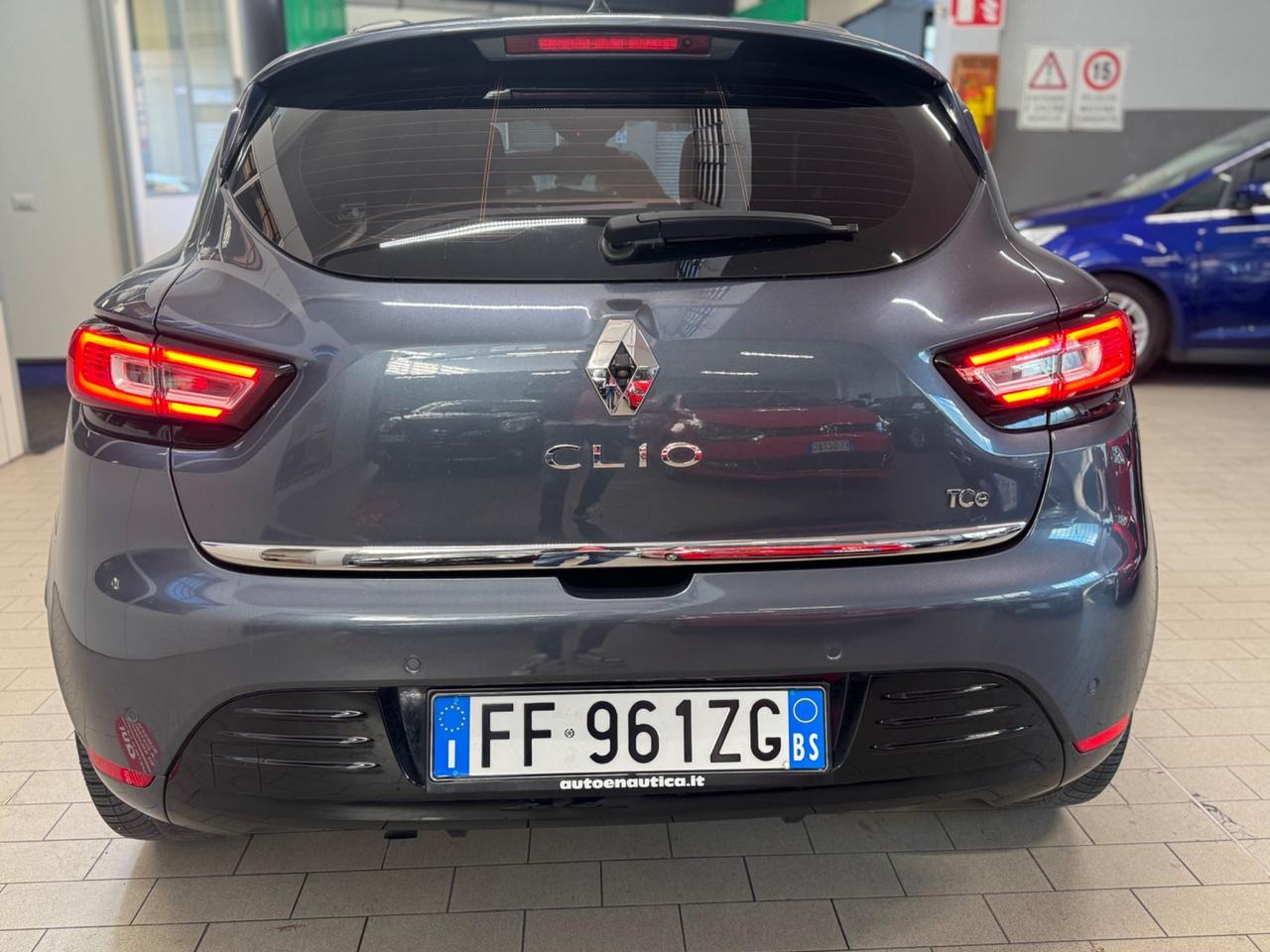 Renault Clio TCe 12V 90CV Start&Stop 5 porte Energy Intens