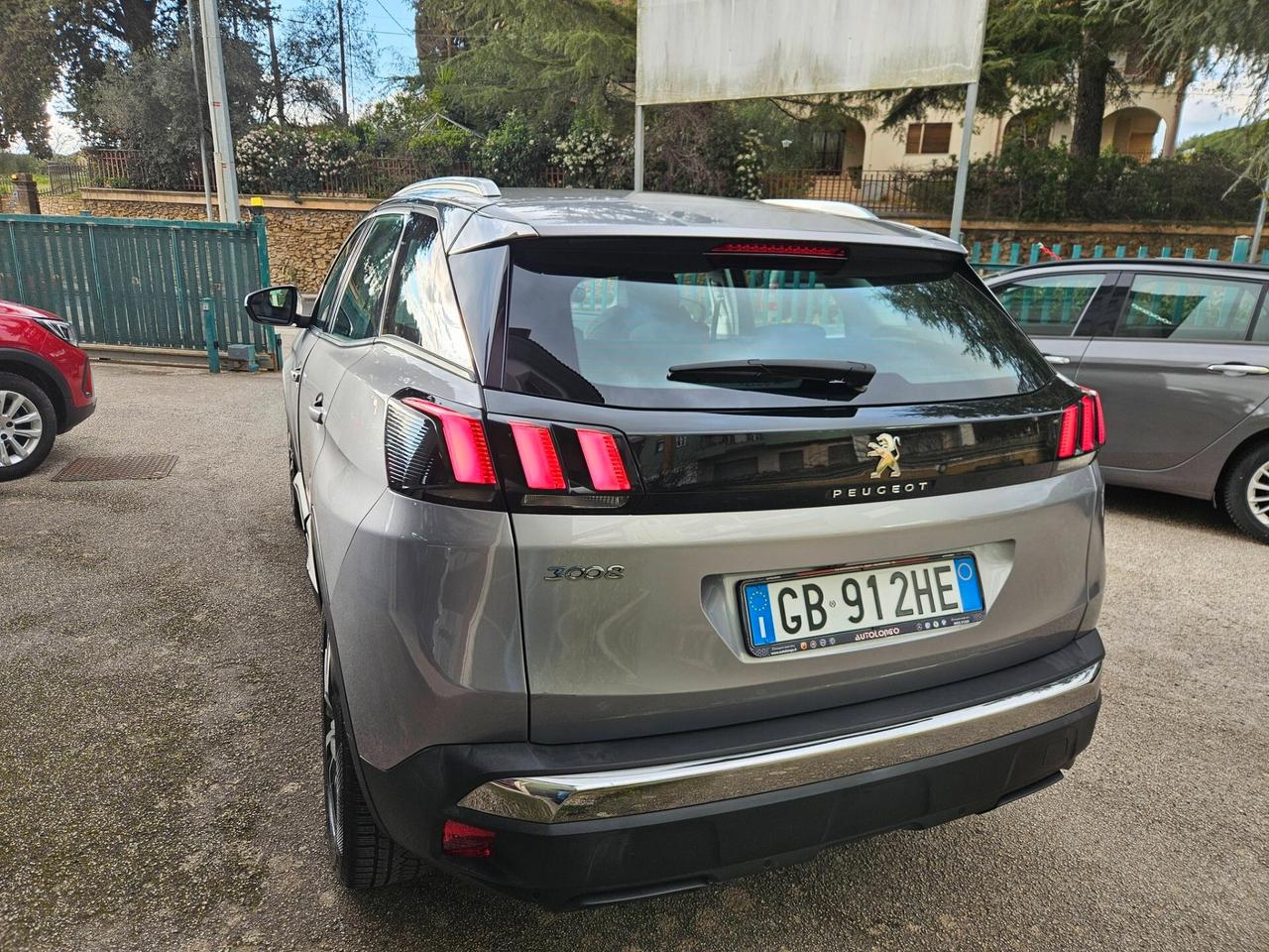 Peugeot 3008 BlueHDi 130 S&S EAT8 Allure