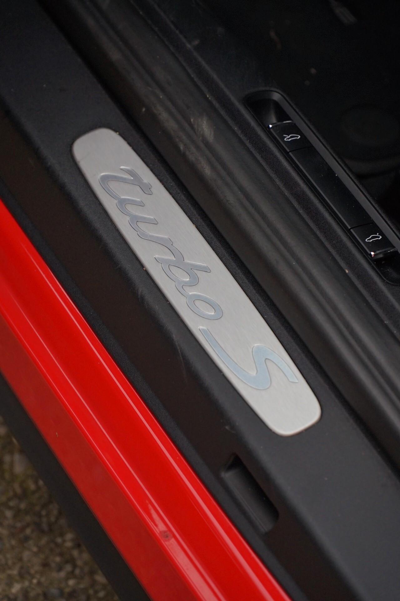 Porsche 911 Turbo S