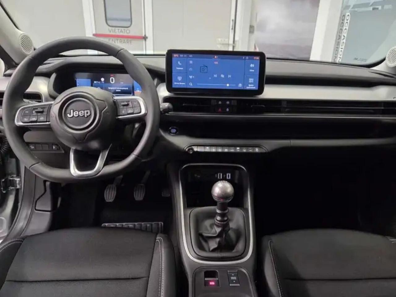 Jeep Avenger 2025 Summit