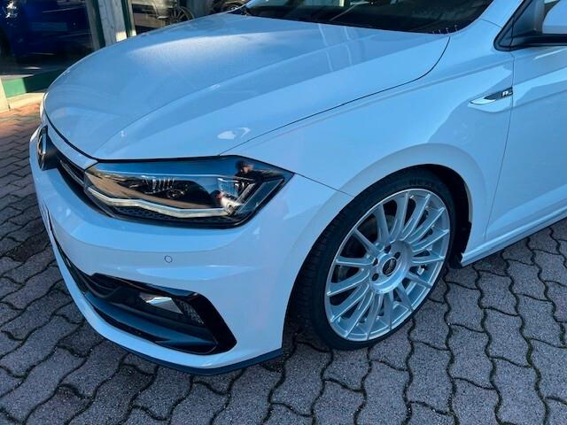 Volkswagen Polo 5p 1.6 tdi 95cv, R-line, 18", Led, Carplay, DeFAP, Neopatentati