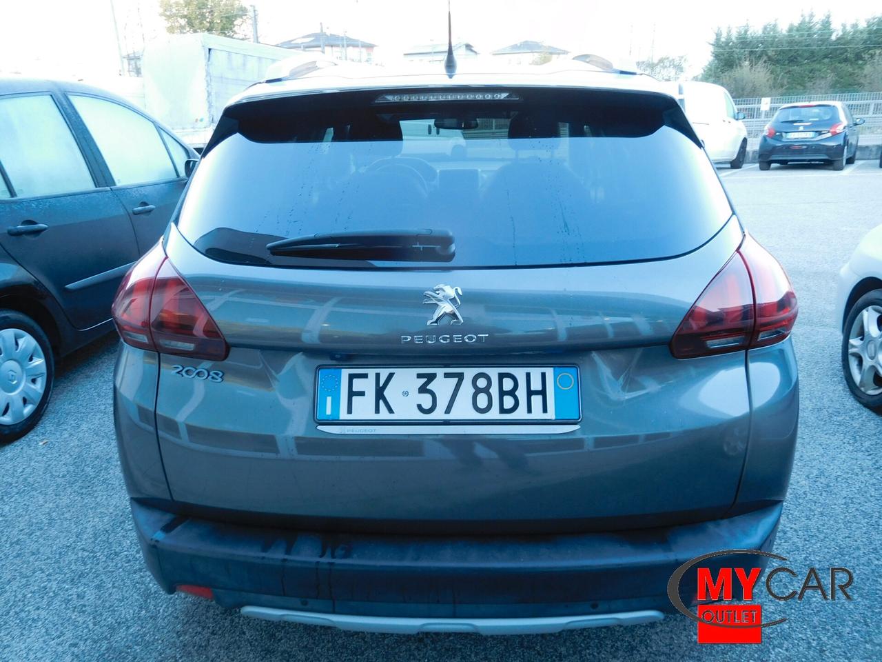 Peugeot 2008 BlueHDi 120cv S&S Allure