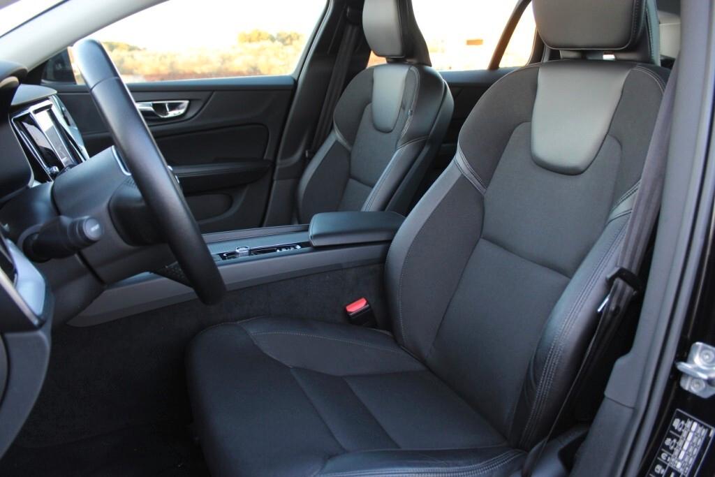 Volvo V60 2.0 D3 Geartronic *PELLE *RETROCAMERA