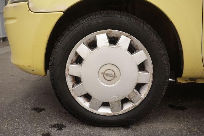 Opel Agila Opel Agila Agila 1.0 12v Club 5p.ti ANNO 2003