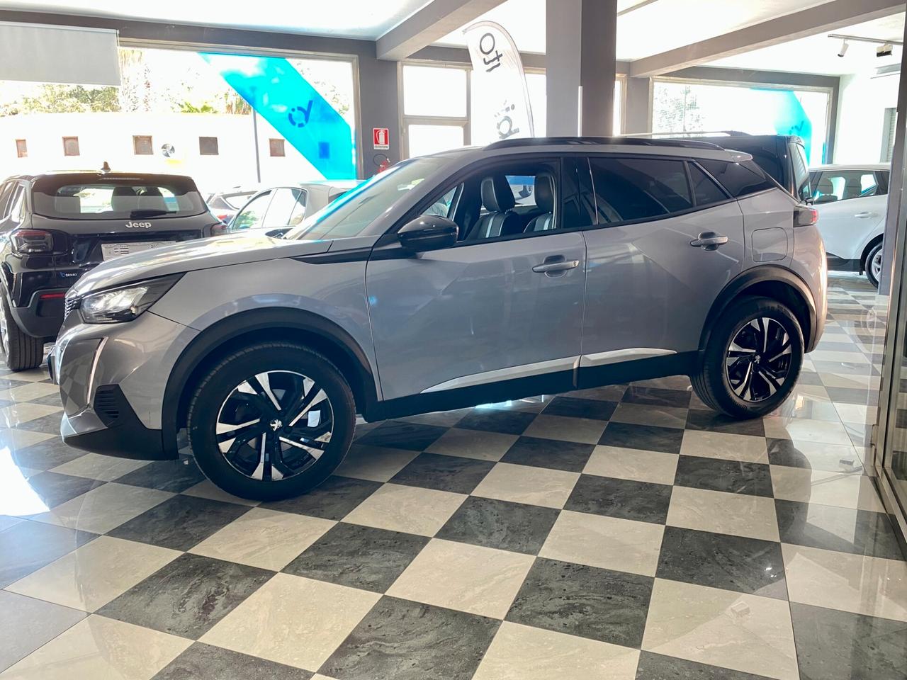 Peugeot 2008 PureTech 100 S&S Allure-2023