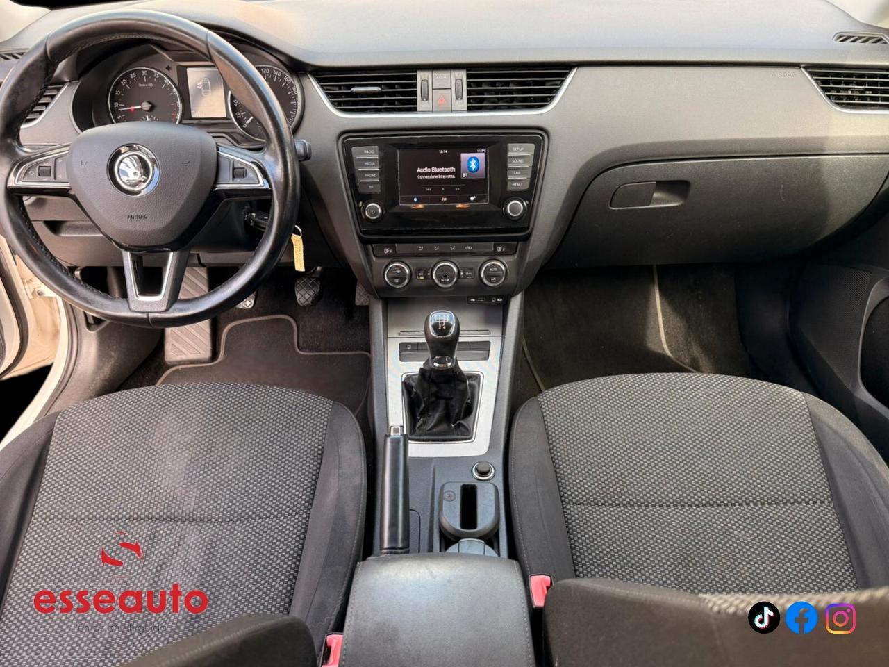 Skoda Octavia 1.6 TDI CR 105 CV Wagon Elegance