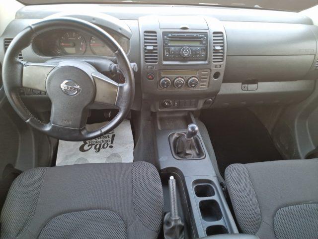 NISSAN Navara 2.5 dCi 4 porte Double Cab Sport