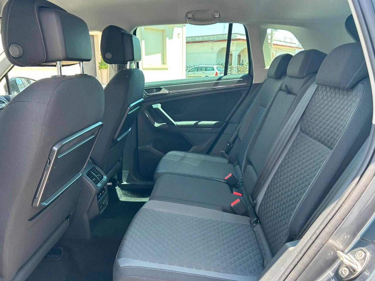 VW Tiguan 2.0 TDI 150Cv DSG R-LINE Km118.000-2018
