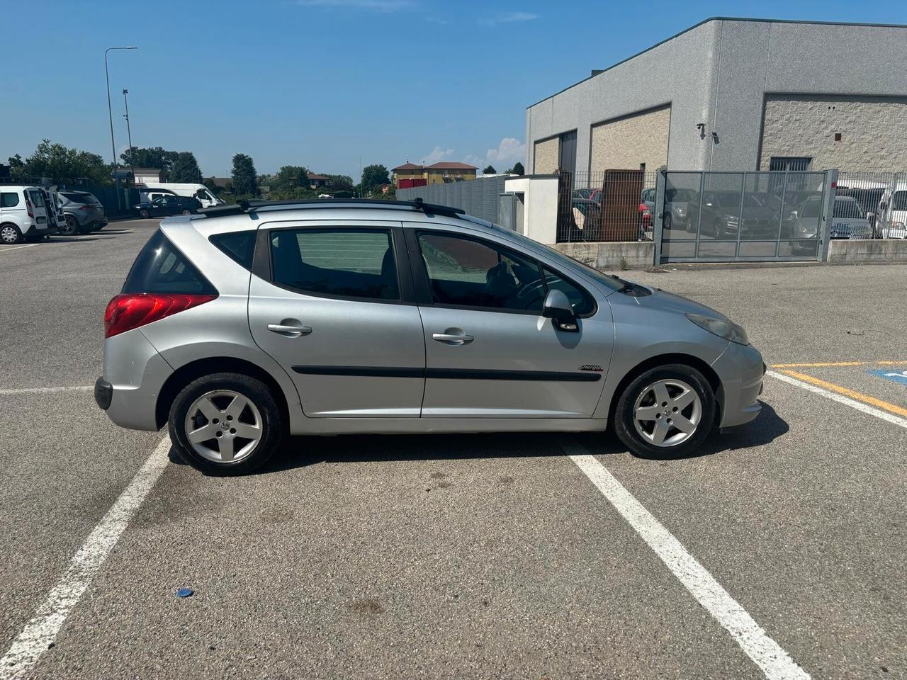 Peugeot 207 1.4 VTi 95CV SW XS Ciel
