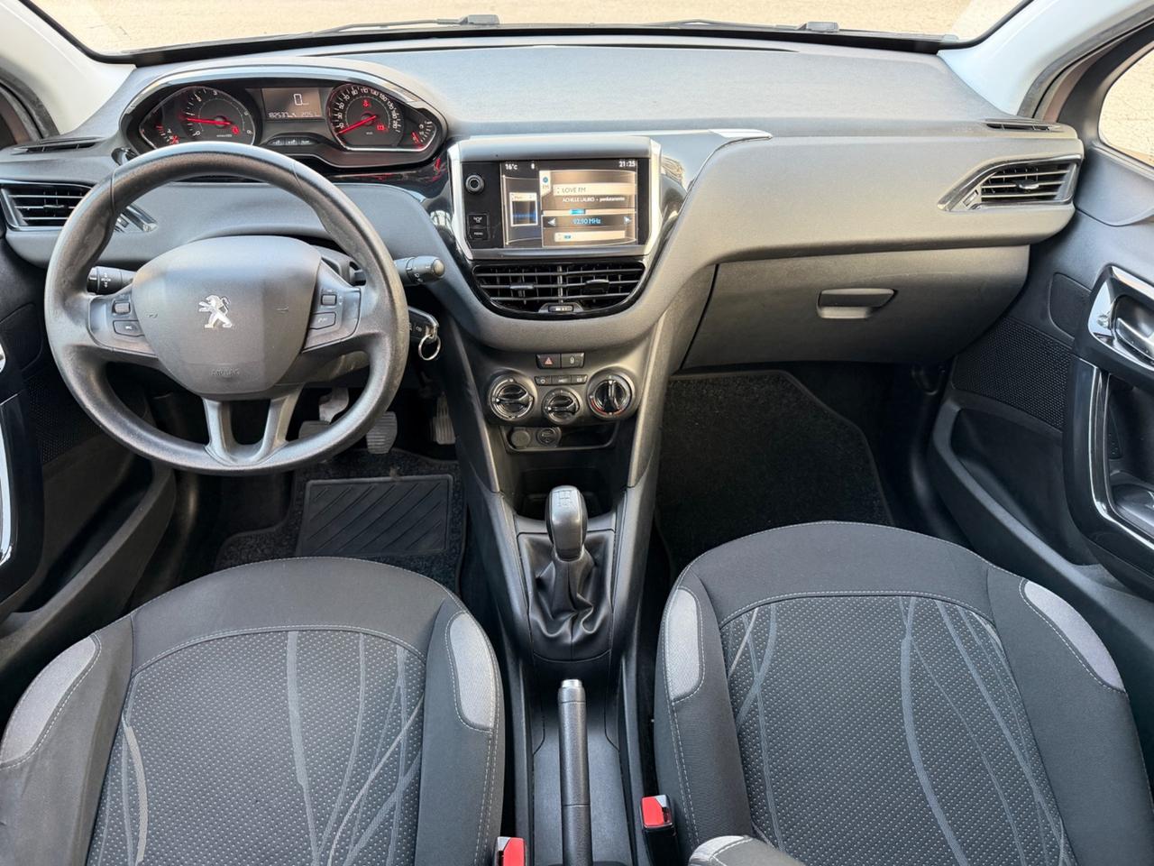 Peugeot 208 1.6 e-HDi 92 cavalli 2012