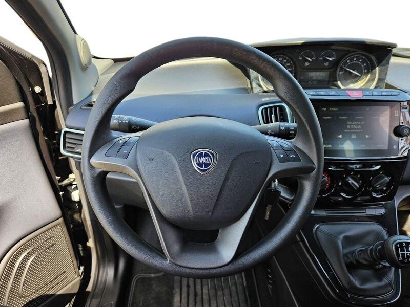 Lancia Ypsilon 1.0 FireFly 70cv Hybrid