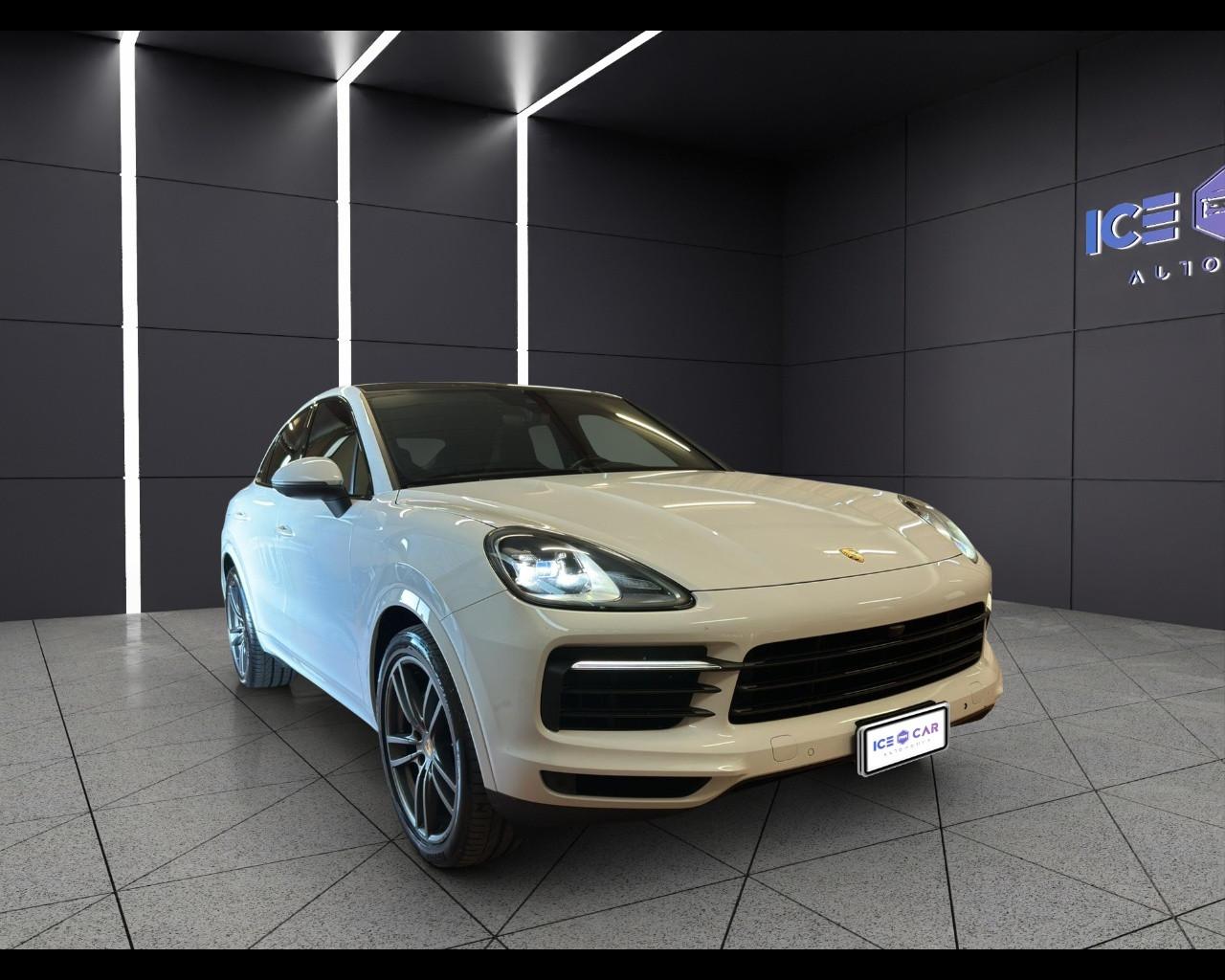 PORSCHE Cayenne Coupé - Cayenne Coupé 3.0 V6