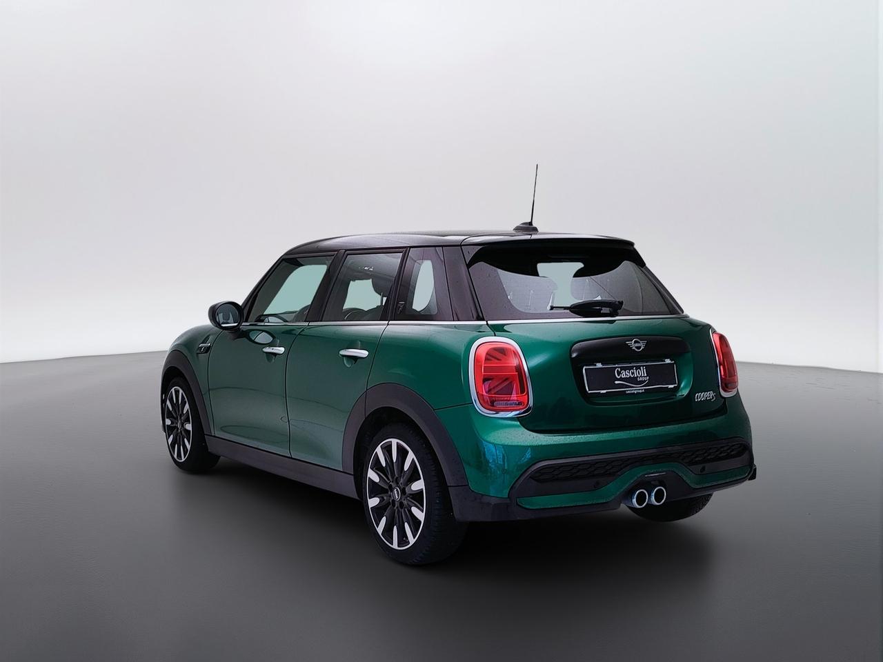 MINI Mini IV F55 2021 5p - Mini 5p 2.0 Cooper S Yours auto