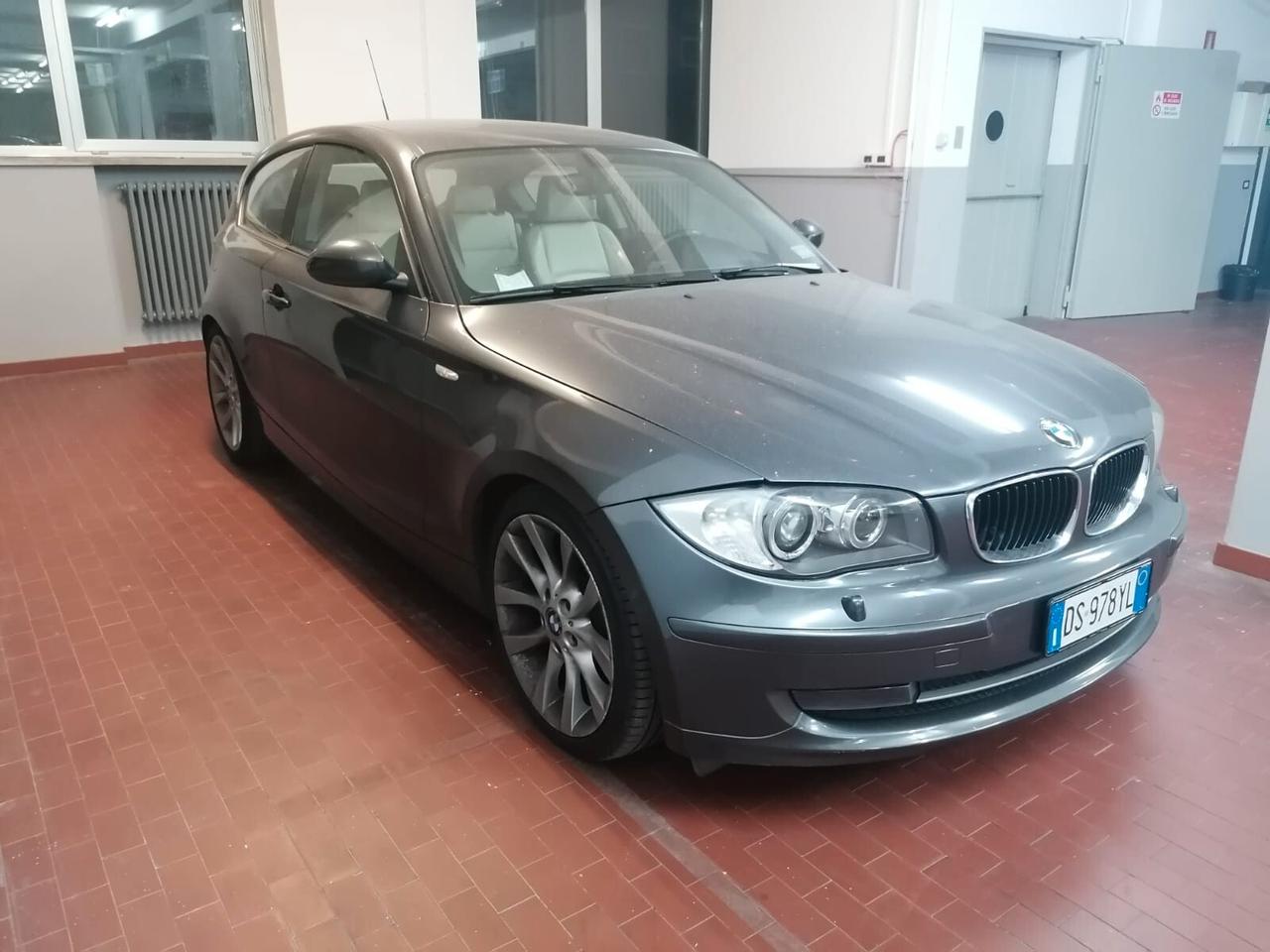 Bmw 116 116i 3p. Eletta