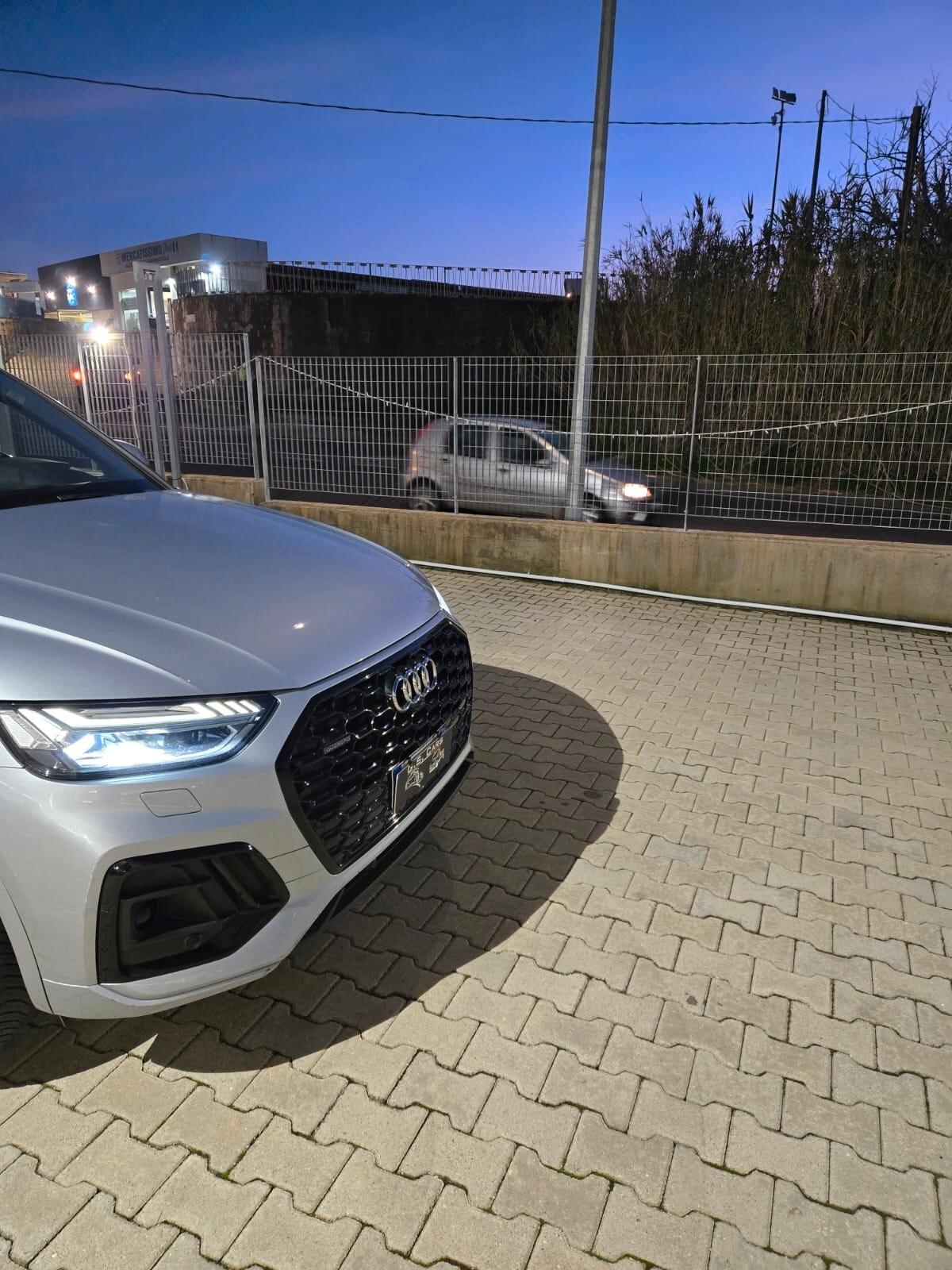 Audi Q5 SLINE STRAFULL