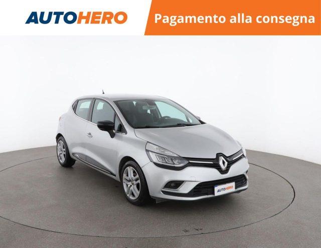 RENAULT Clio TCe 12V 90 CV 5 porte Moschino Zen