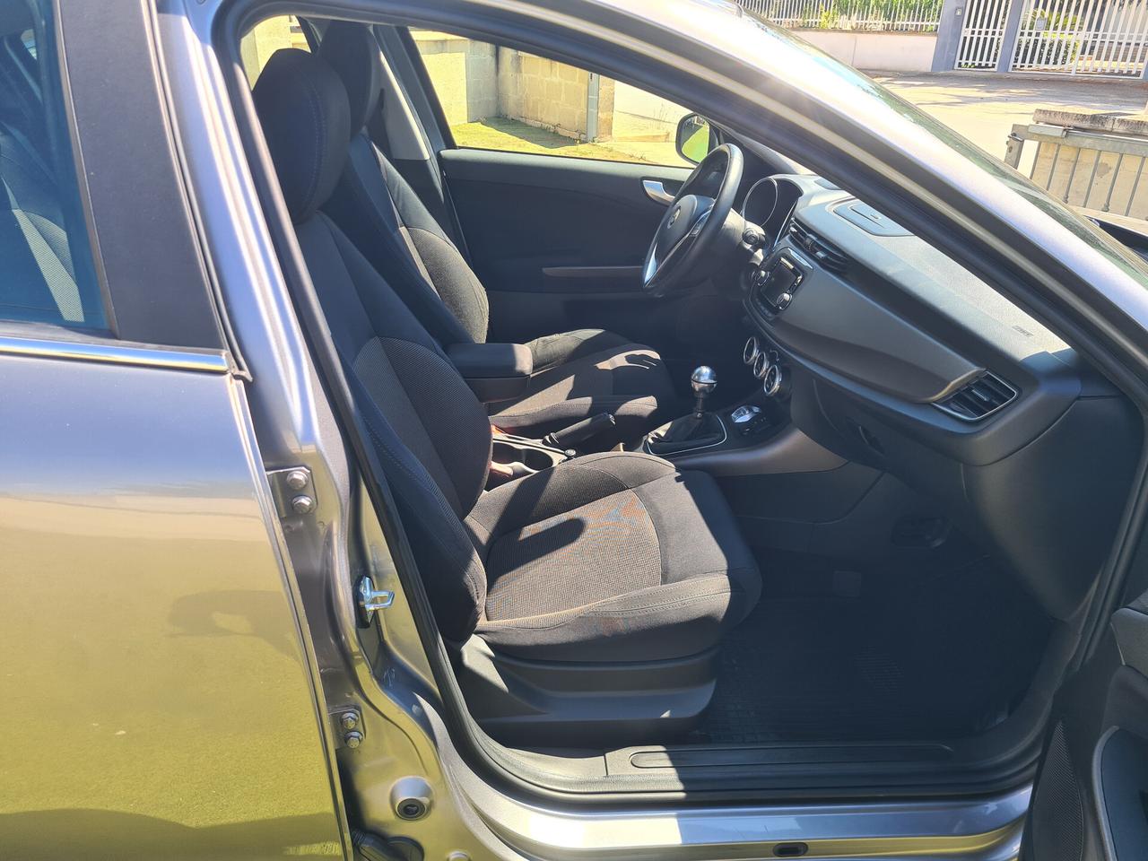Alfa Romeo Giulietta 1.6 M.jet 105 cv Exclusive 2015
