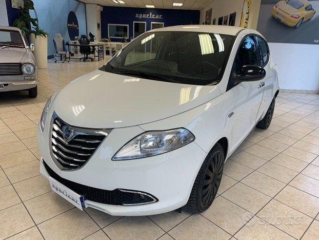 LANCIA Ypsilon 1.2 69 CV 5 porte S&S Silver
